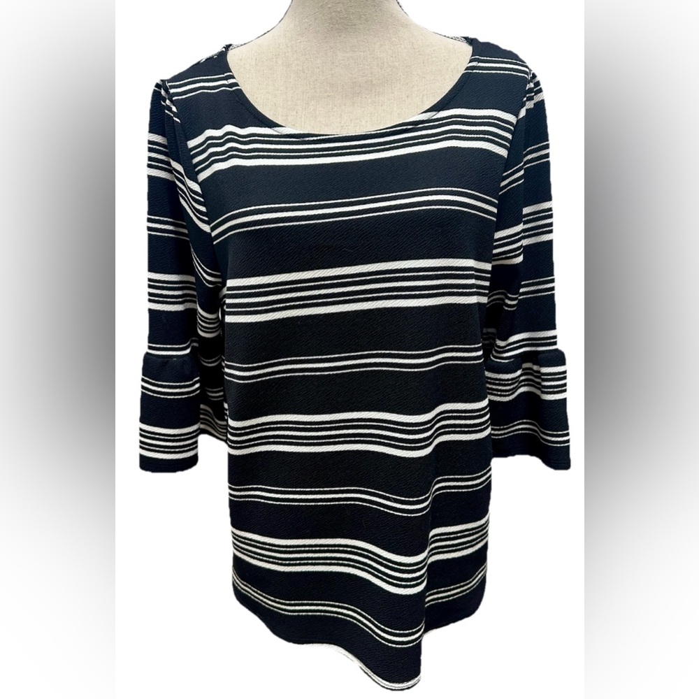 Green Envelope Pull Over Blouse Top 1X Stretch Bell Sleeves Casual Comfy Office